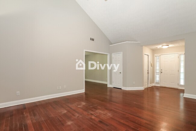 Building Photo - 883 Kendall Park Dr