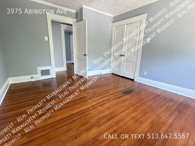 Foto del edificio - 3975 Abington Ave