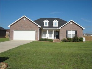 Building Photo - 259 Maree Dr