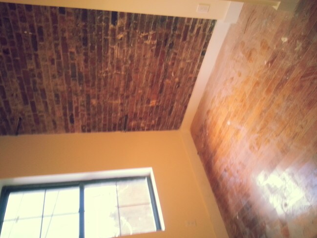Building Photo - 825 Bushwick Ave