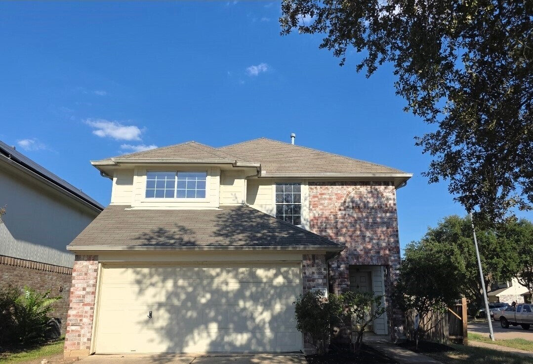 Foto principal - 6606 Highwind Bend Ln