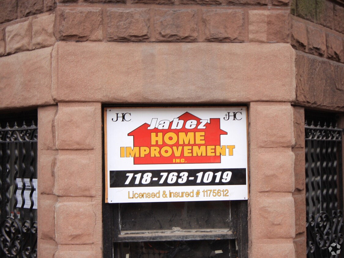 Building Photo - 246 6th Ave