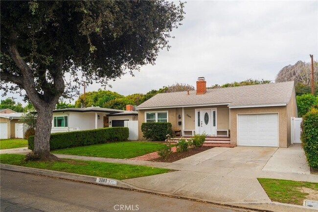 Foto del edificio - 3203 Faust Ave