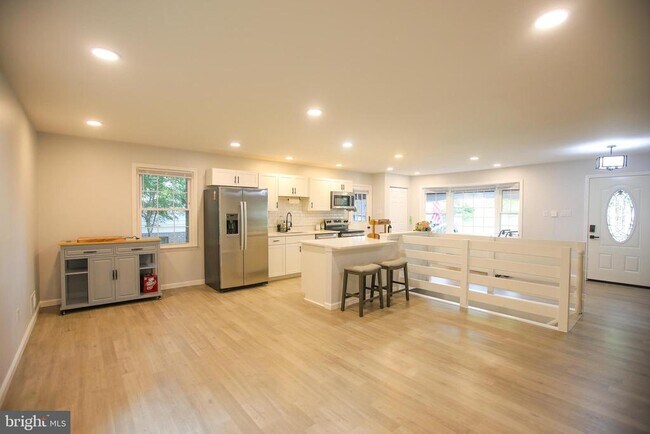 Foto del edificio - 4752 Carterwood Dr