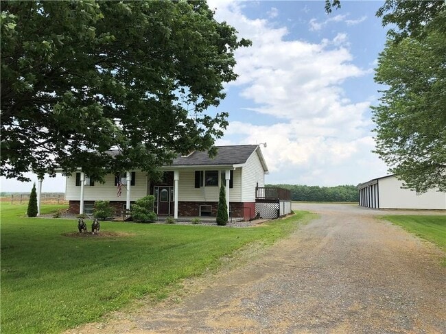 Building Photo - 404 Plain Grove Rd