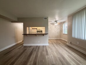 Building Photo - Huntington Green Apartments