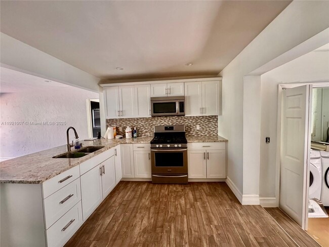 Foto del edificio - 112 Milton St