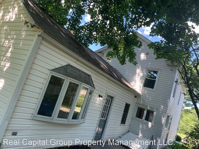 Foto del edificio - 3 br, 2 bath House - 2836 Troy Schenectady Rd