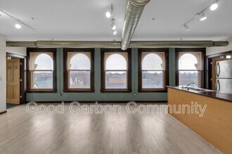 Building Photo - 346 Connecticut St