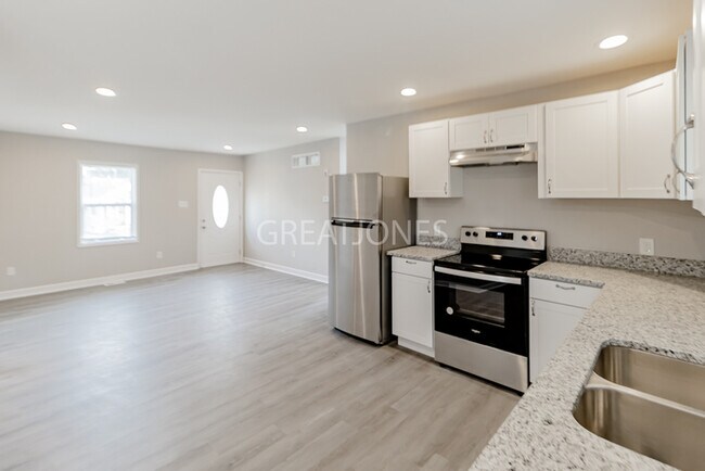 Building Photo - 7707 Brocton Ct