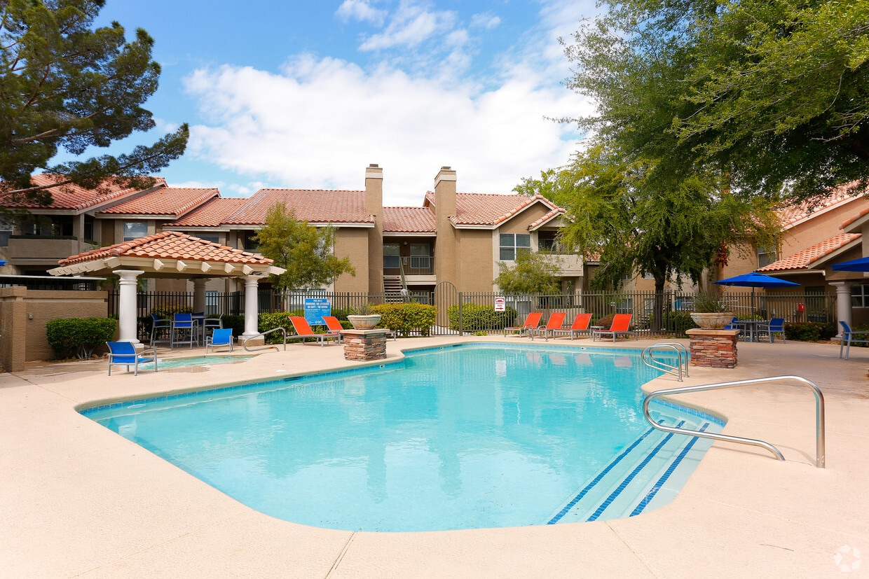 Tower at Tropicana Luxury Apartments 6575 W Tropicana Ave Las Vegas