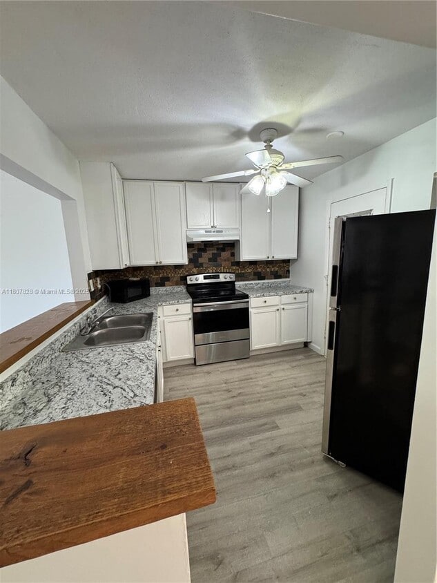 Primary Photo - 403 NW 68th Ave