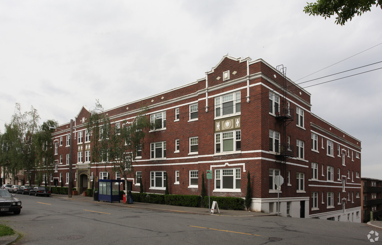 Primary Photo - Roy Vue Apartments