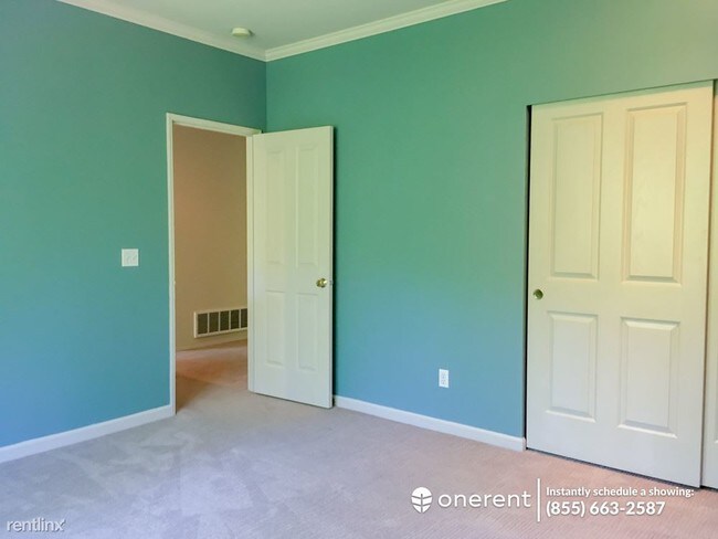 Building Photo - 4 br, 2.5 bath House - 6651 163rd Pl SE