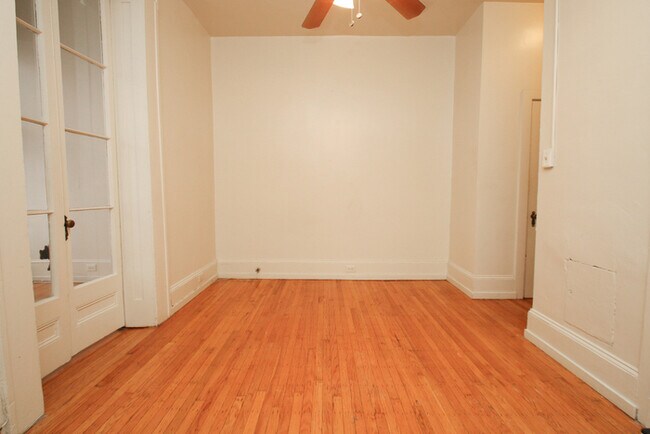 Building Photo - 1715 Spruce St