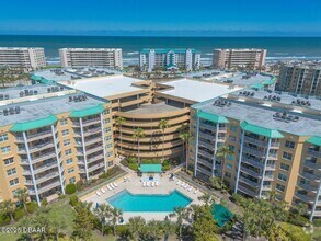 Building Photo - 4650 Links Village Dr