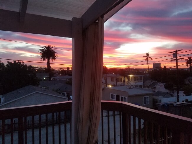 Building Photo - 420 S Evans St