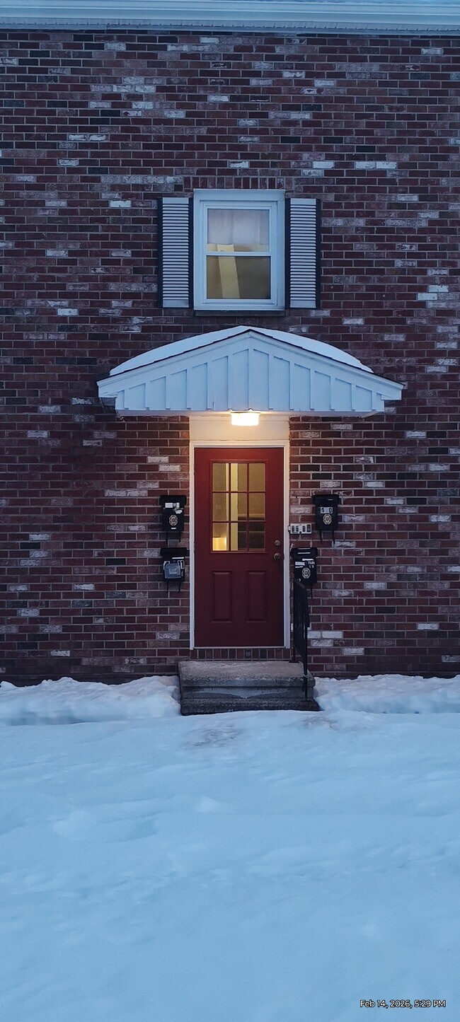 Foto del edificio - 53 Hiltbrand Rd