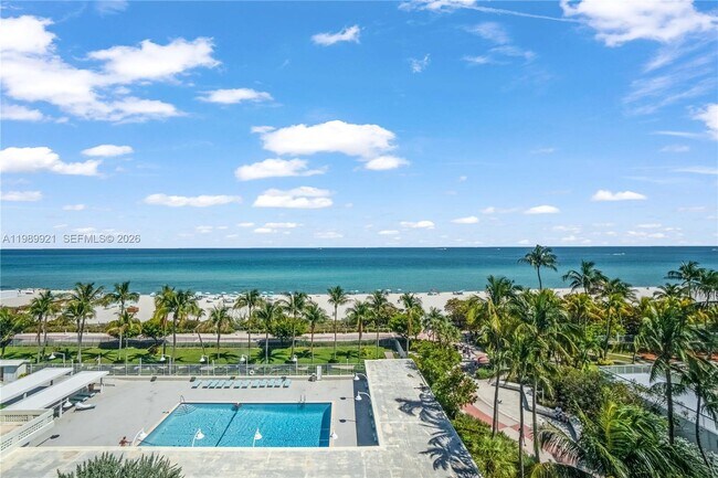 Building Photo - 2899 Collins Ave
