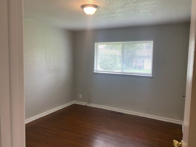 Foto del edificio - Move In Special offered 1 bedroom with 1 bath