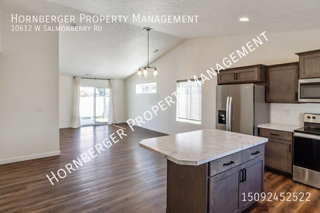 Foto del edificio - 10612 W Salmonberry