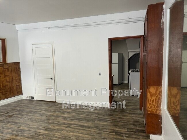 Foto del edificio - 6 E Church St