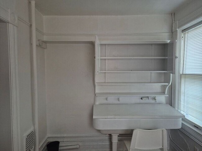 Foto del edificio - 427-431 E. Bijou St.