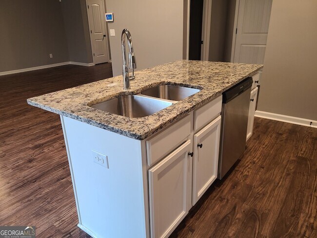 Foto del edificio - 11906 Brightside Pkwy