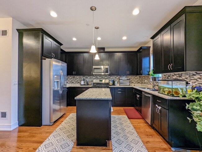 Foto del edificio - 2603 Chelsey St