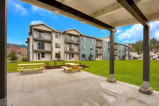 Foto del edificio - 2707 Connelly Ave