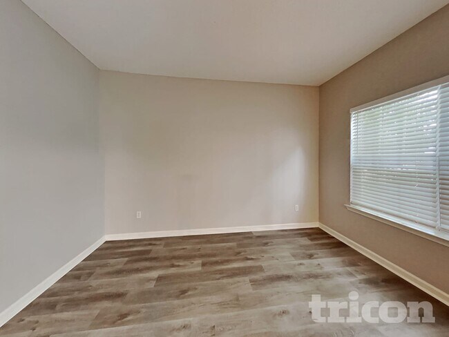 Foto del edificio - 211 Beckenham Ln