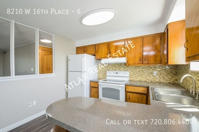 Building Photo - 2 Bedroom 1 Bath Apartment located in Lake...