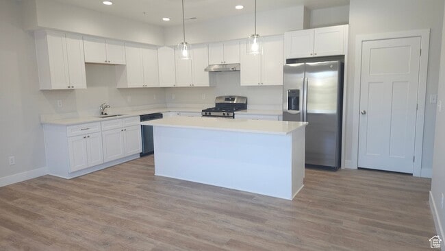 Building Photo - 759 S 500 W