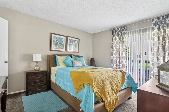 Building Photo - The Venue at Greenville