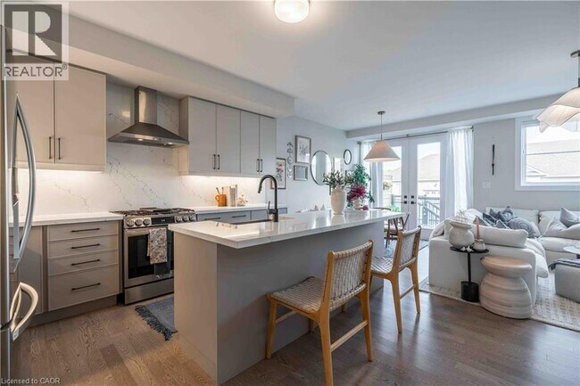 Photo du bâtiment - 2273 Turnberry Rd