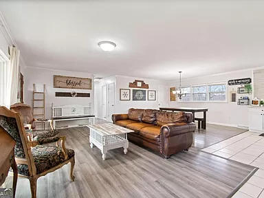 Building Photo - 2910 GA-105
