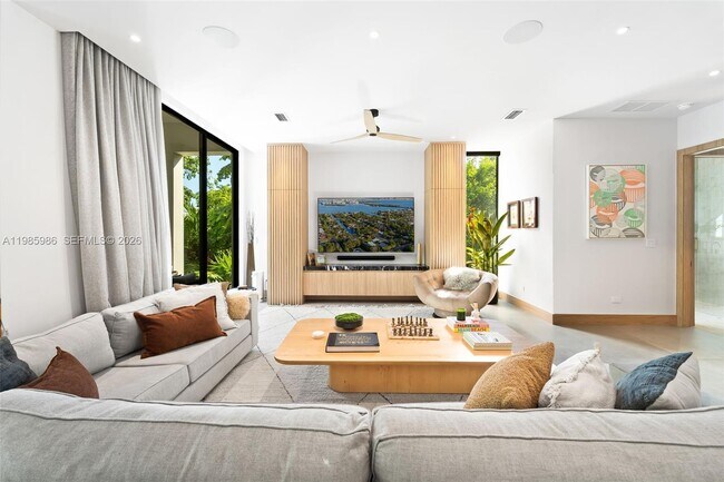Foto del edificio - 8246 NE 2nd Ct