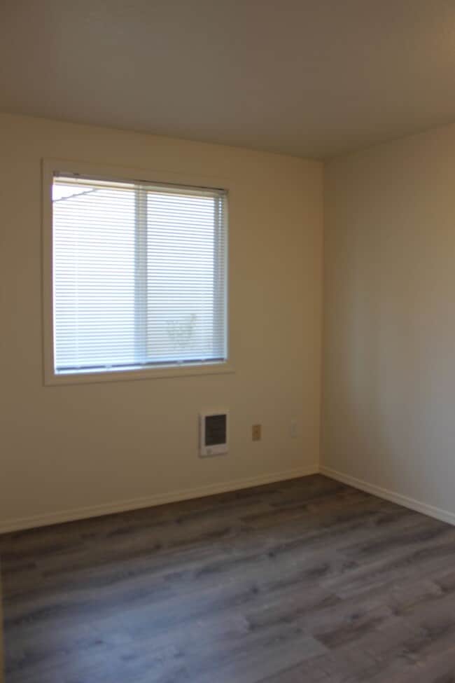 Foto del edificio - Hillsboro three bedroom ranch
