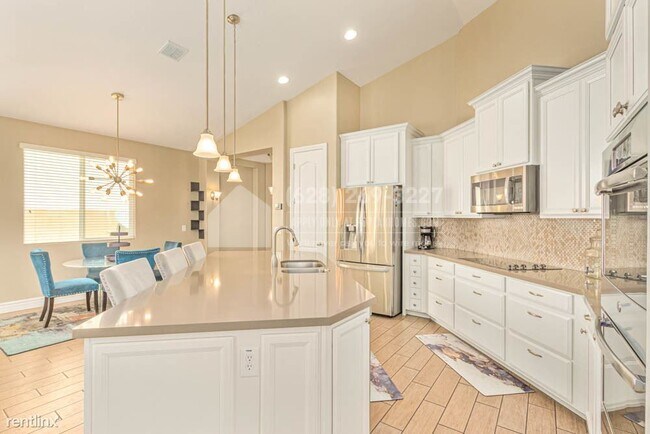 Building Photo - 3 br, 2 bath House - 5108 S Salk Ln -