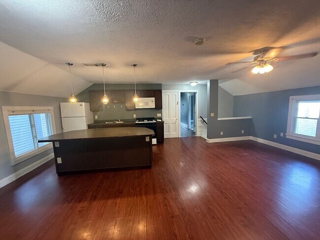 Foto del edificio - 528 E Buchtel Ave