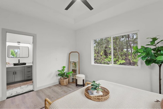 Foto del edificio - Available Now | Unfurnished 3 Bedroom, 2.5 Bathroom, Single Family Home with Enclosed Garage