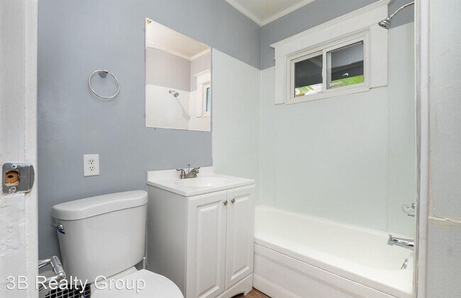 Foto del edificio - 2 br, 1 bath House - 2243 Hannaford Ave.