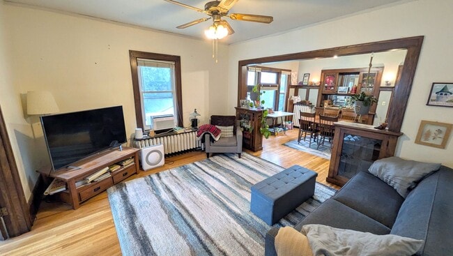 Foto del edificio - **2 Bedroom Apartment in Prospect park - Available September 1st!**
