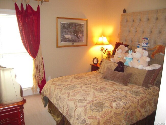 Foto del edificio - 8712 Sturbridge Dr