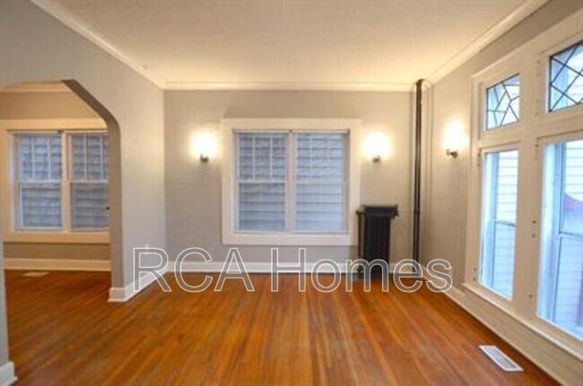Foto del edificio - 2527 Shelby St