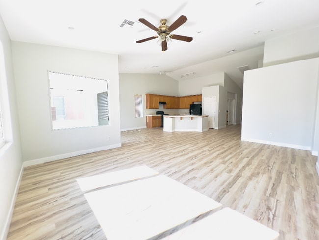 Building Photo - 6150 Powdermill St