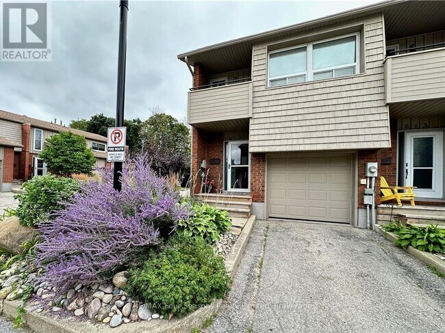 Photo du bâtiment - 615 TENTH STREET