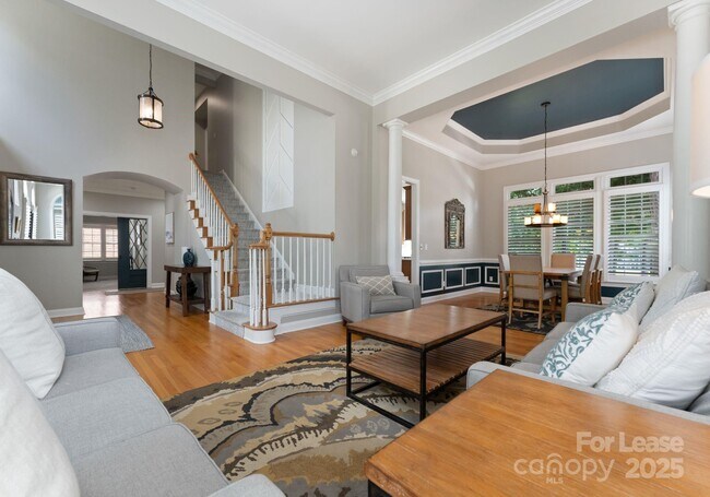 Building Photo - 18807 Dembridge Dr