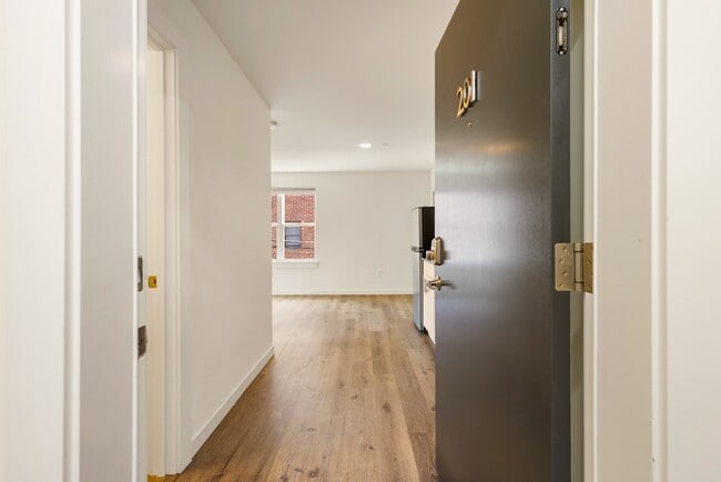 Photo - Modern Apartments in Prime Queen Anne Loca...