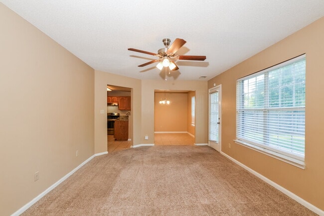 Building Photo - 5714 Alexandria Ln